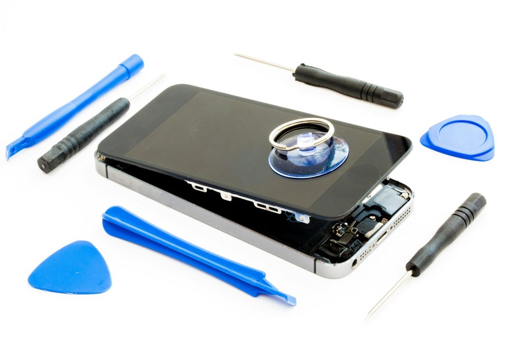 Here is a general idea of the tools your will need to repair a phone screen at home. 